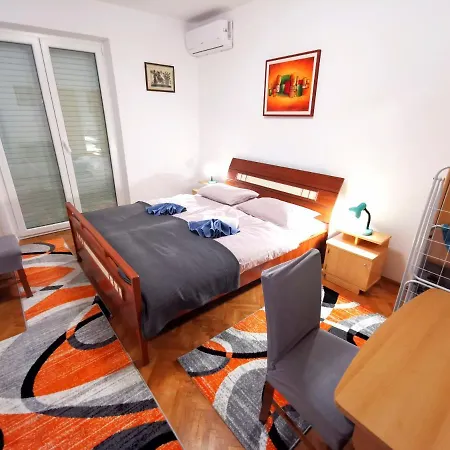 Апартаменты With Balcony Nike *