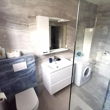 With Balcony Nike Апартаменты