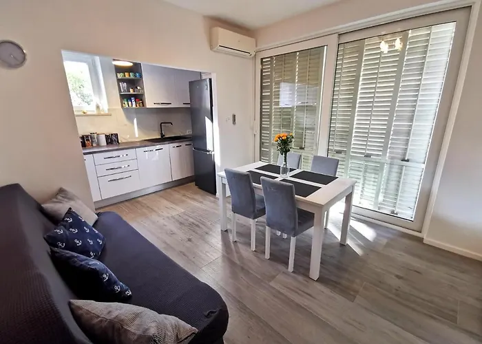 With Balcony Nike 아파트 두브로브니크