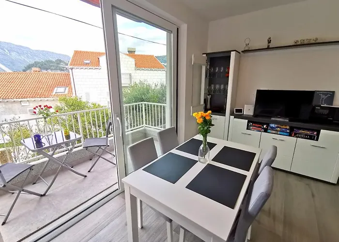 With Balcony Nike 아파트 두브로브니크